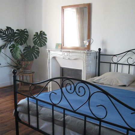 Bed and Breakfast Le Petit Bois Chateau-la-Valliere Экстерьер фото