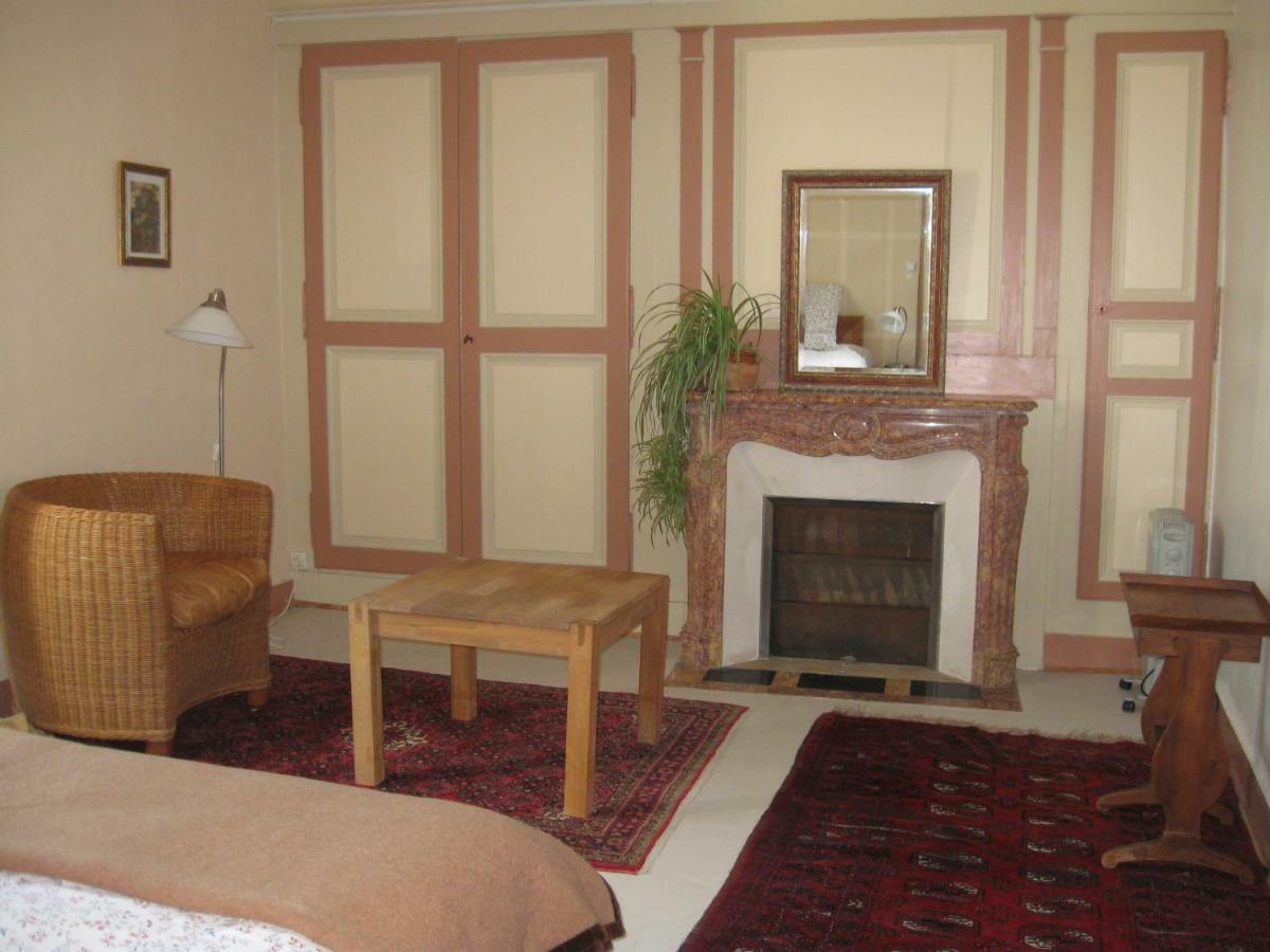 Bed and Breakfast Le Petit Bois Chateau-la-Valliere Экстерьер фото